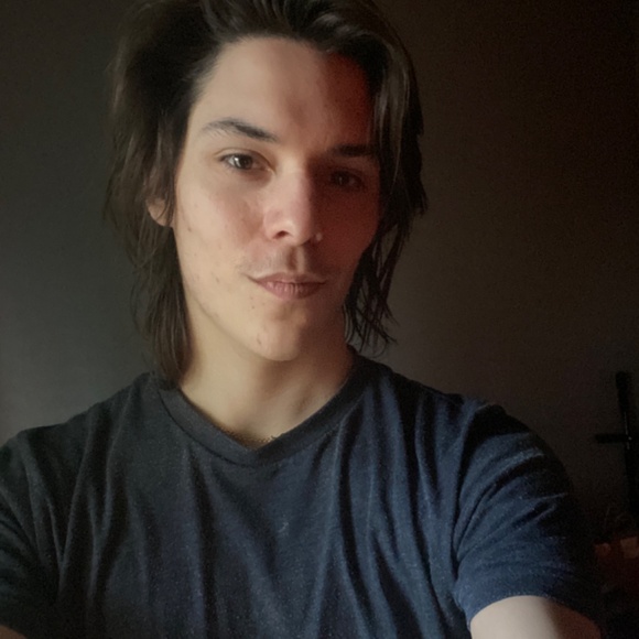 Meet your Posher, Noah - Picture 2 of 4